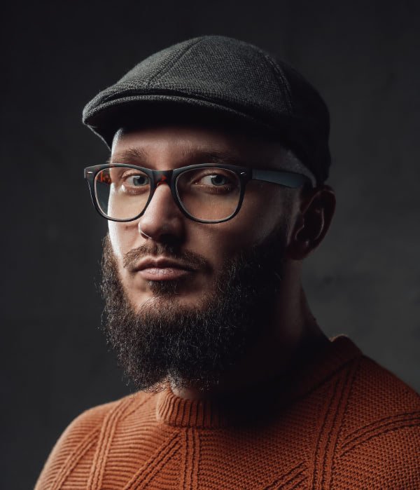 عمرو خالد المدير التنفيذي لمنصة العرَّاف للخدمات الصيانة والخدمات اللوجستية بالكويت 66131235